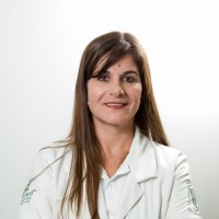 Dra. Miriam Caramico - Especialista em Fisioterapia Veterinária